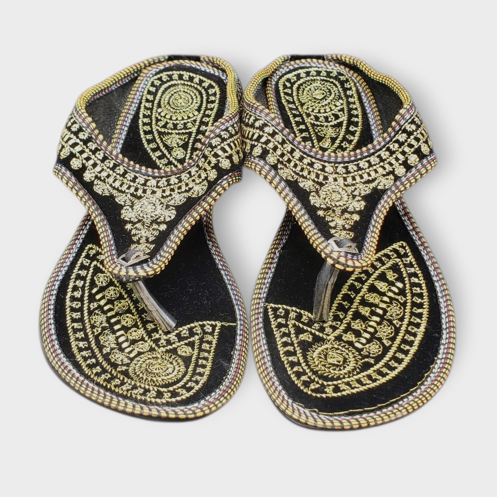 Italian Black Gold Embroidered Wedge Thong Sandals Womens Size 7-7.5 Ethnic - Picture 4 of 12